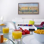 My Casa - Karr - Beautiful Apartment Suite Downtown